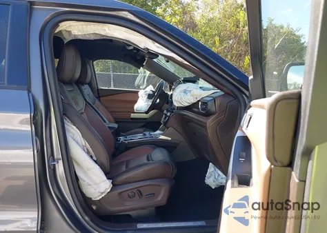 2022 Ford Explorer King Ranch from USA, damaged, VIN 1FM5K8LC8NGB06954